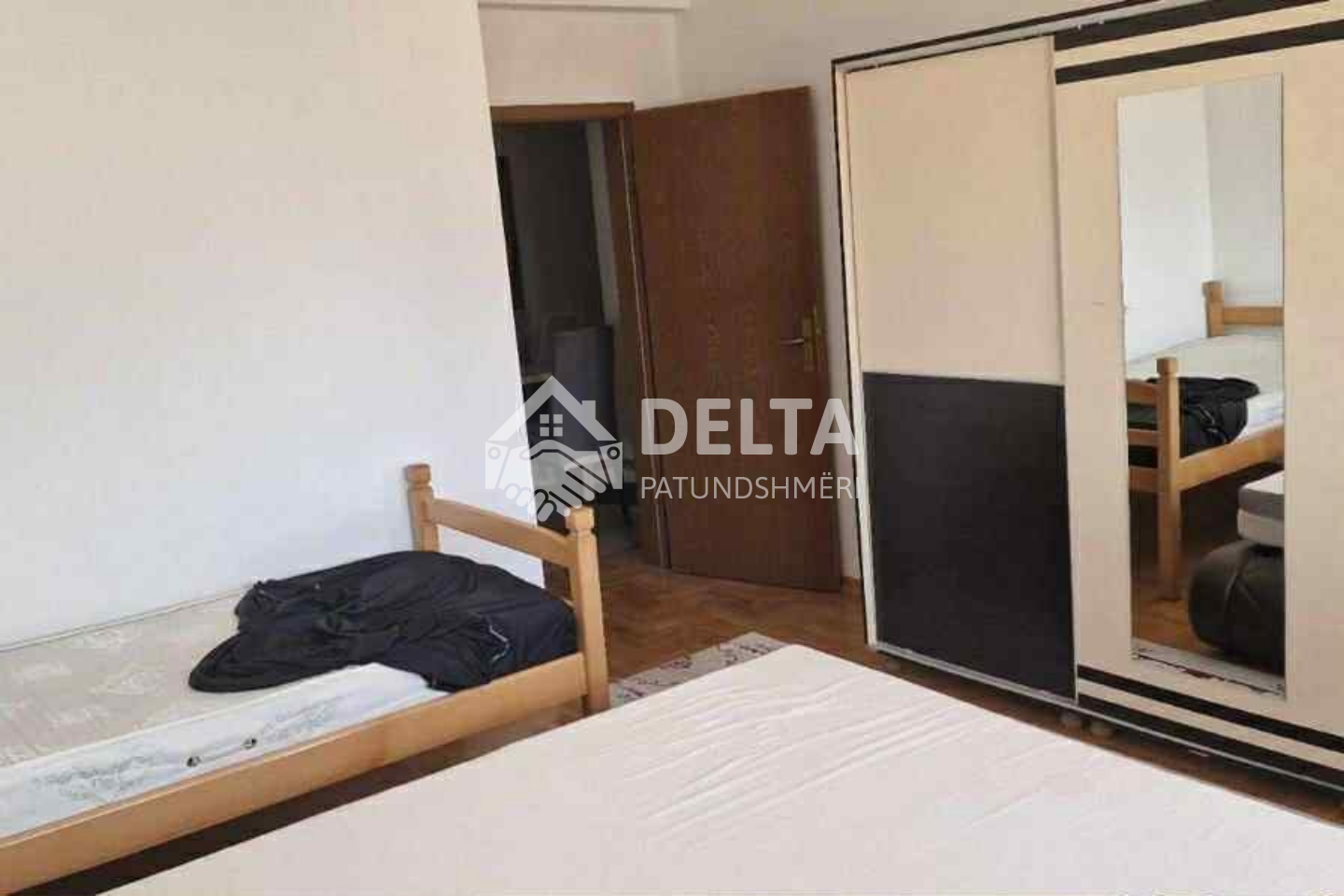 Banesë me qira në lagjen e spitalit (4)