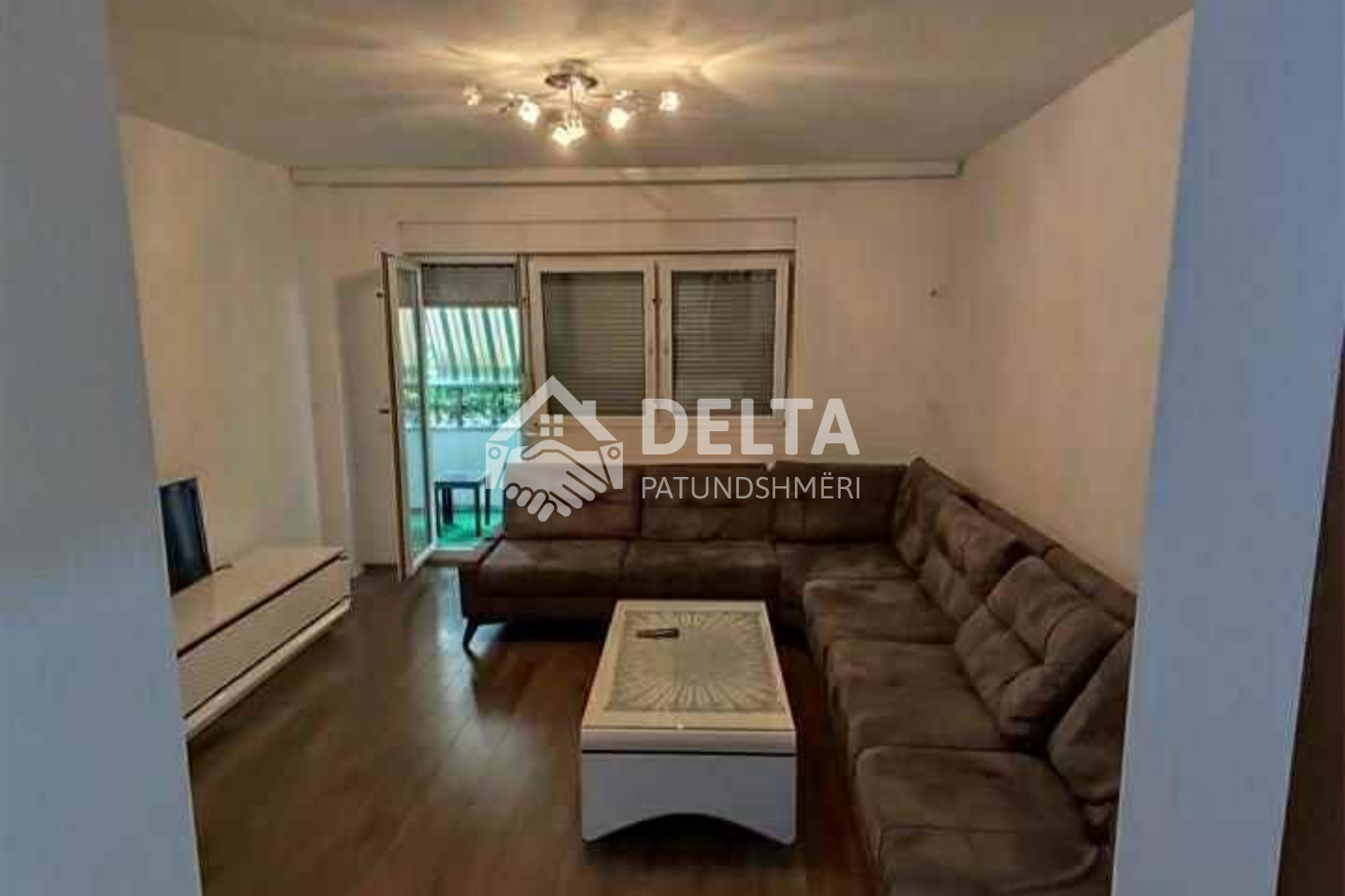 Appartement à louer sur la rue b