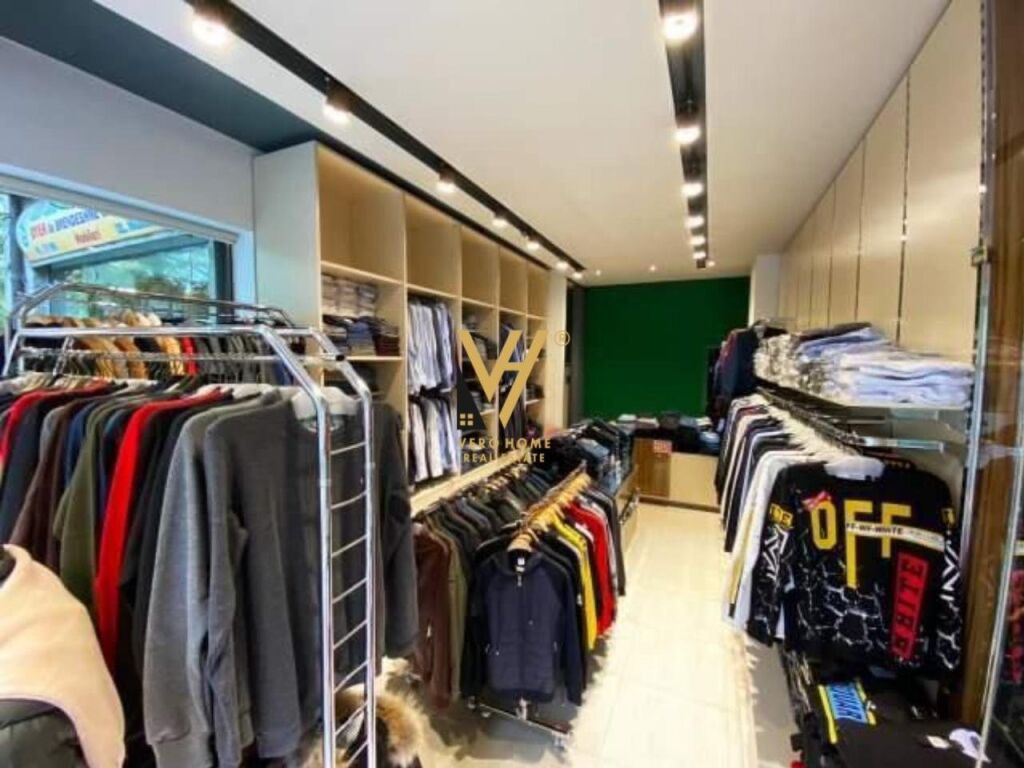 Local frente a toptani, centro 41 metros cuadrados