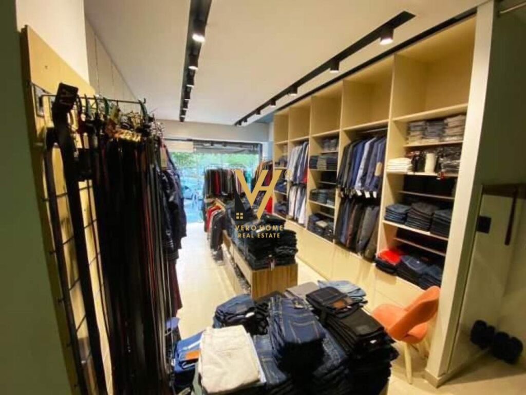 Local frente a toptani, centro 41 metros cuadrados