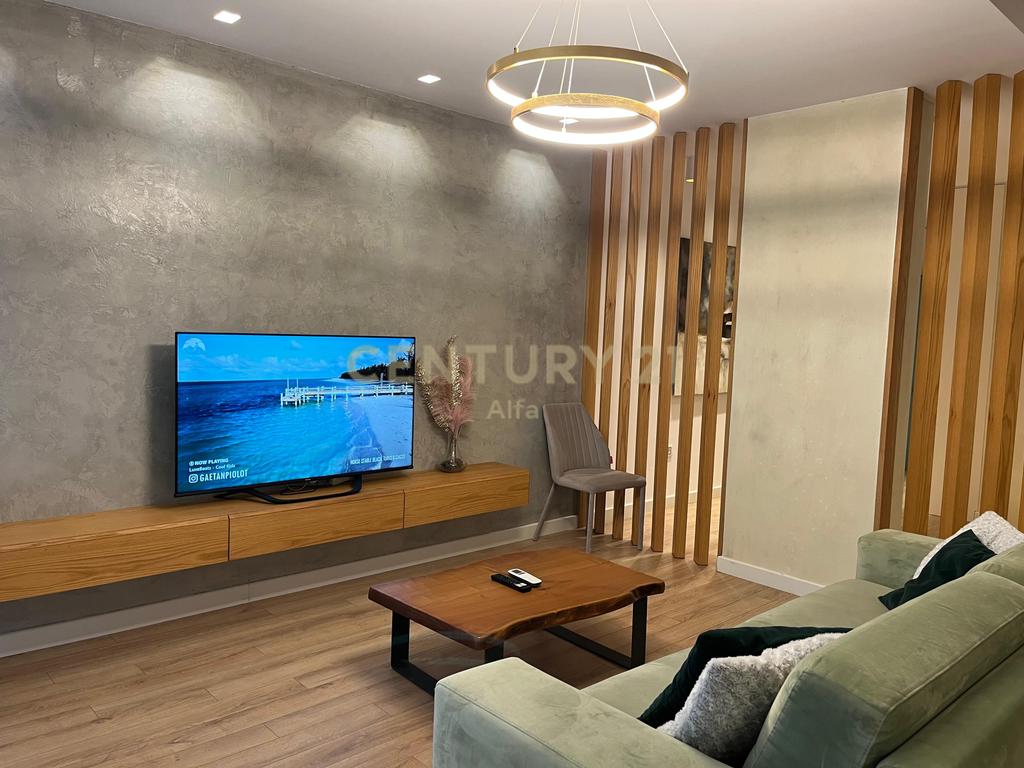 Apartamento à venda 3+1+2 próximo à extensão da rua dielli!