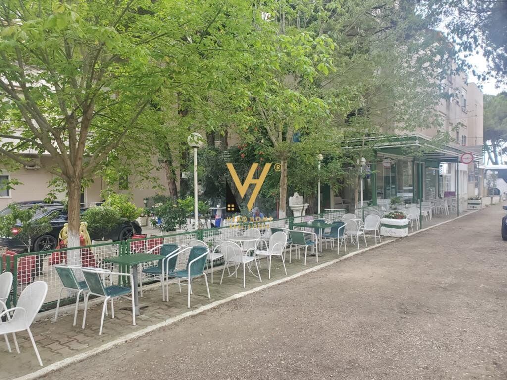 À venda bar-restaurante em pishat e buta, gjiri i lalezit 144 metros quadrados (2)