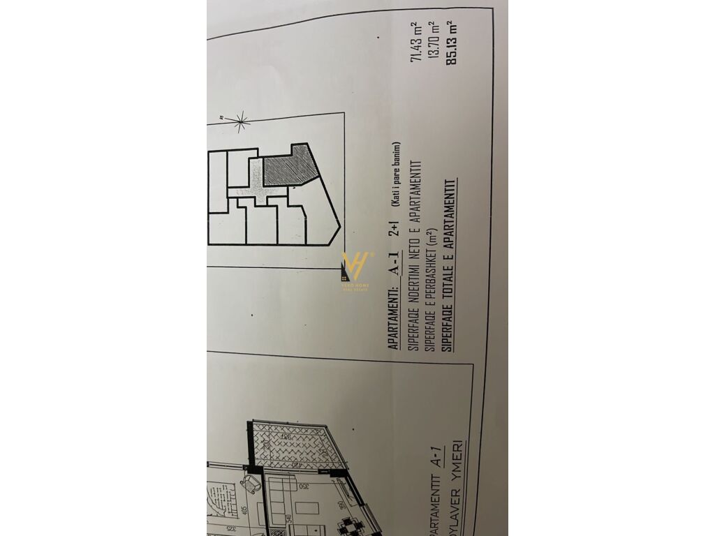 Apartamento à venda 2+1+varanda perto do ginásio partizani 85 metros quadrados (2)