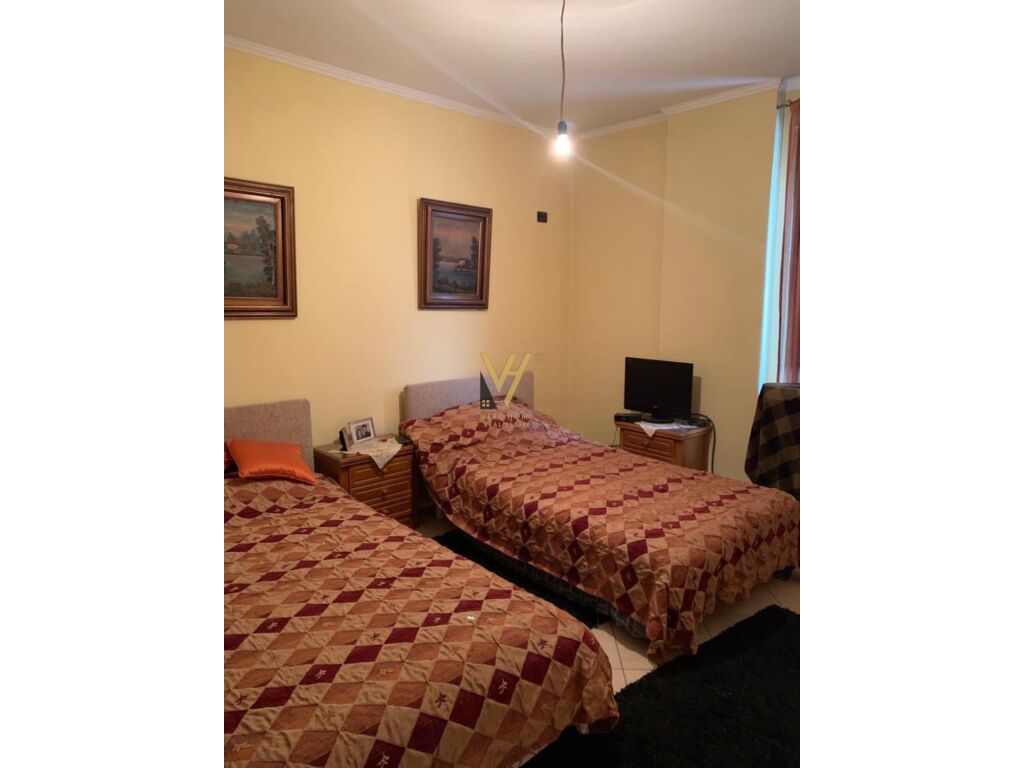 Appartement 2+1+2 à vendre à pallate cabej 117 mètres carrés