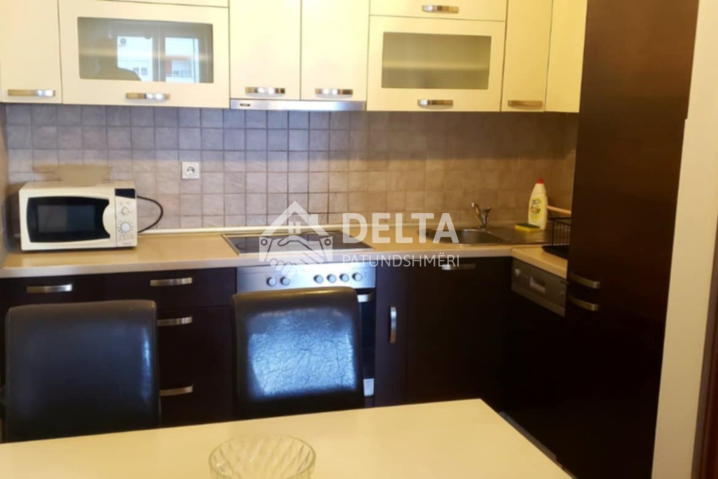 Appartement à louer à Arbëri (2)