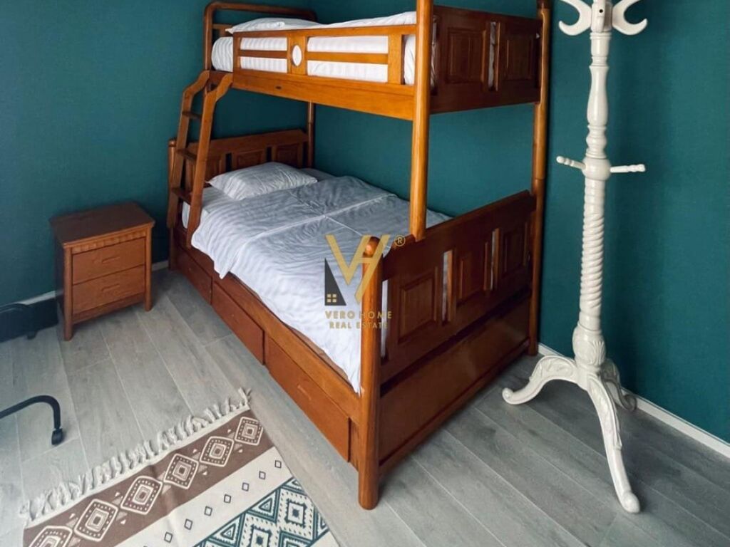Appartement 2+1 à louer sur la rue elbasanit, 85 mètres carrés