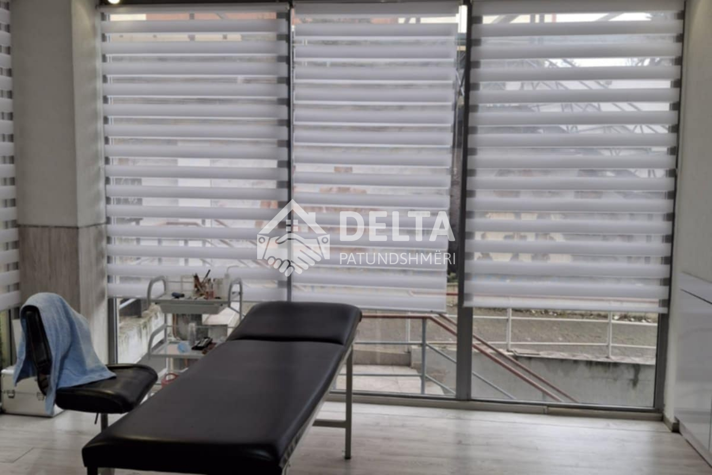 Commercial space for sale in Arbëri (2)