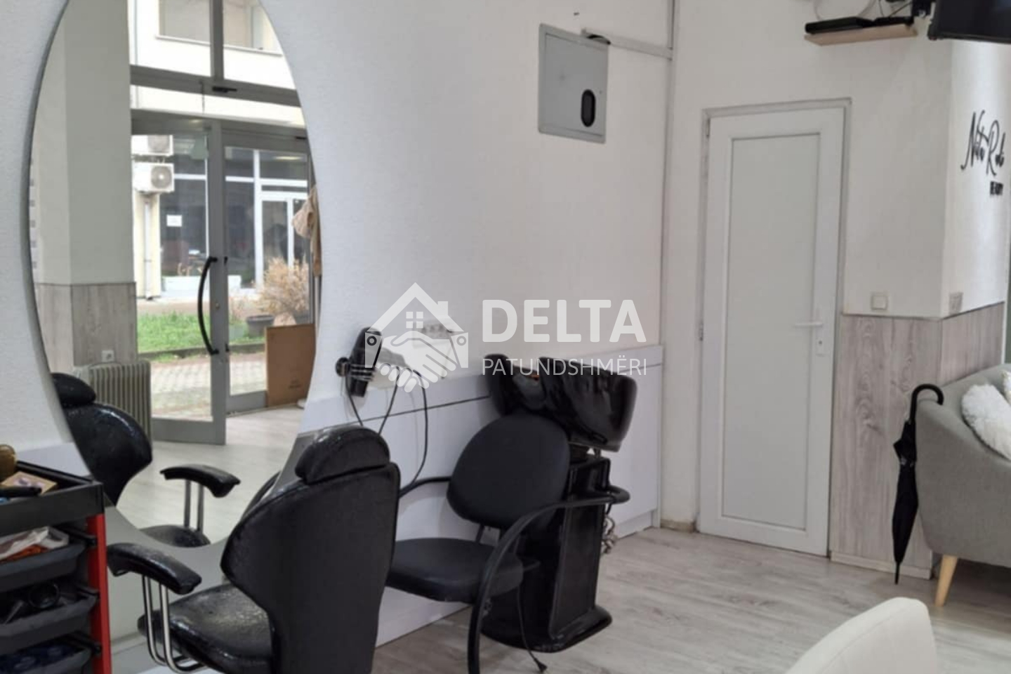 Commercial space for sale in Arbëri (4)