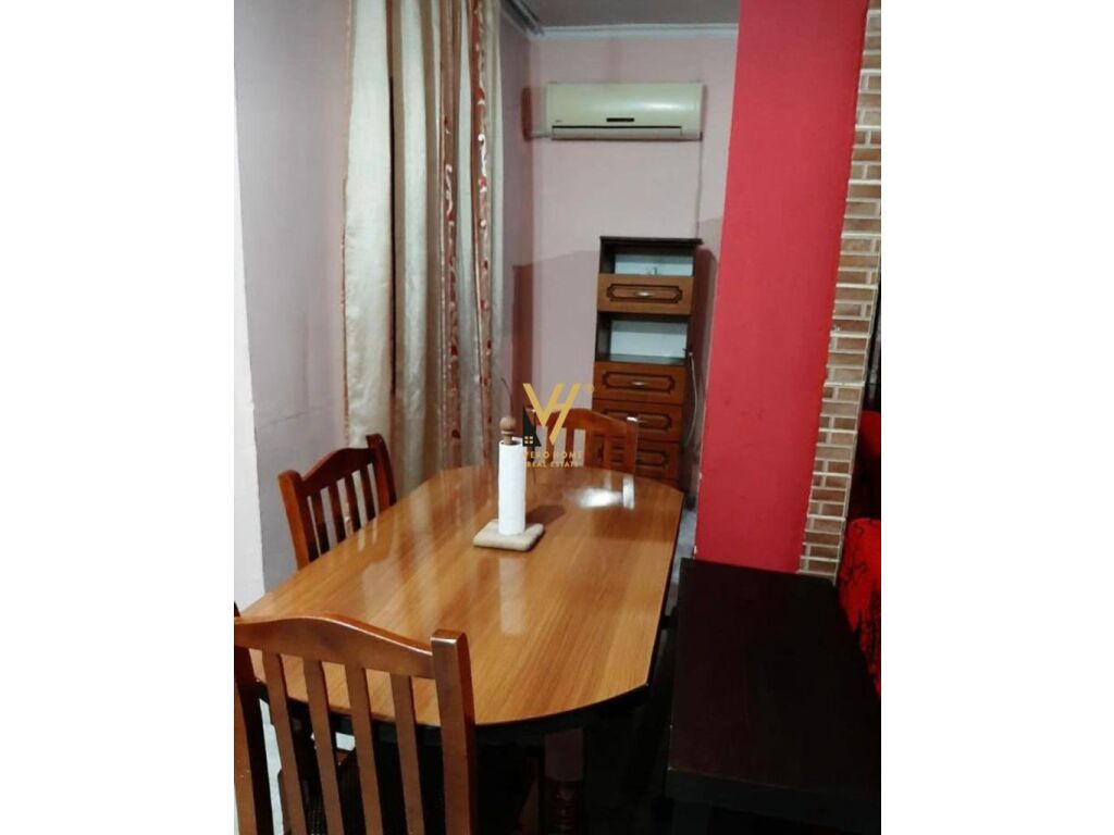 Apartamento 2+1 en alquiler en edificio con ascensor 90 m²