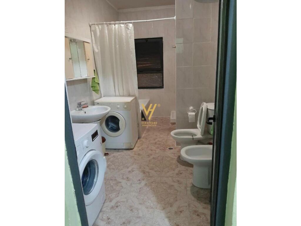 Apartamento 2+1 en alquiler en edificio con ascensor 90 m²
