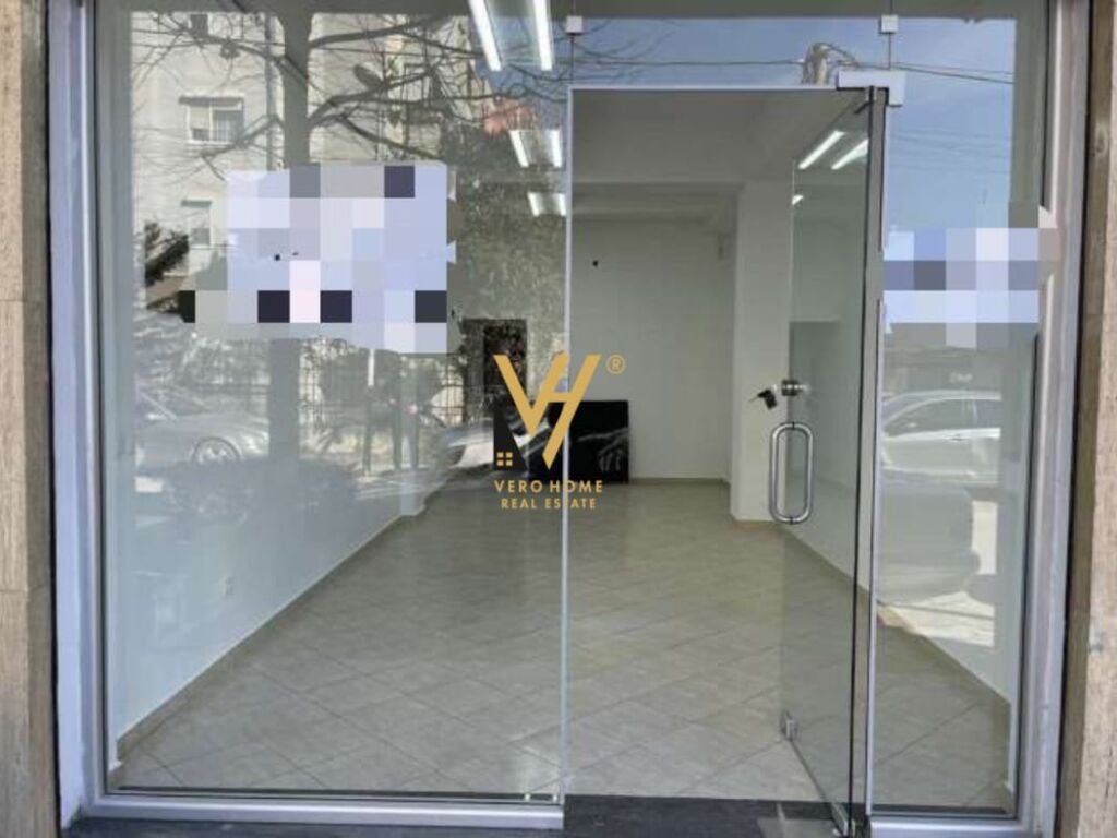 Negozio in vendita in via bogdanve 52 m²