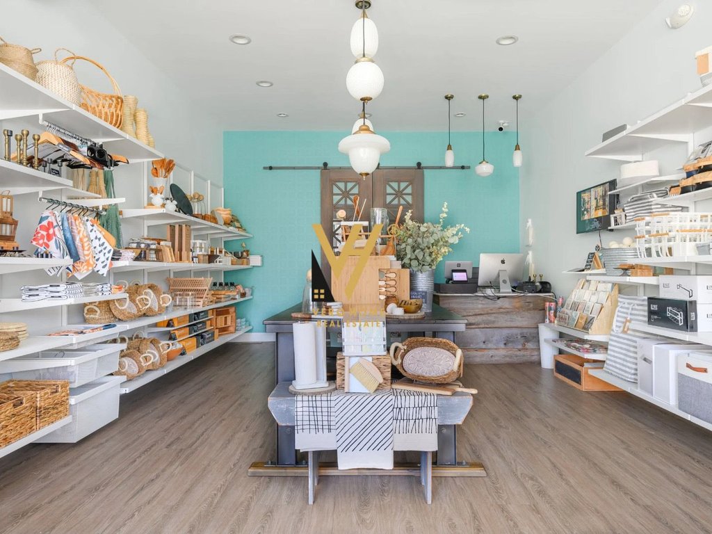 Negozio in vendita in via bogdanve 52 m² (3)