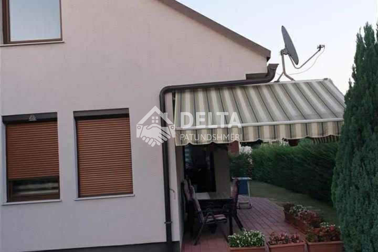 House for sale in Veternik