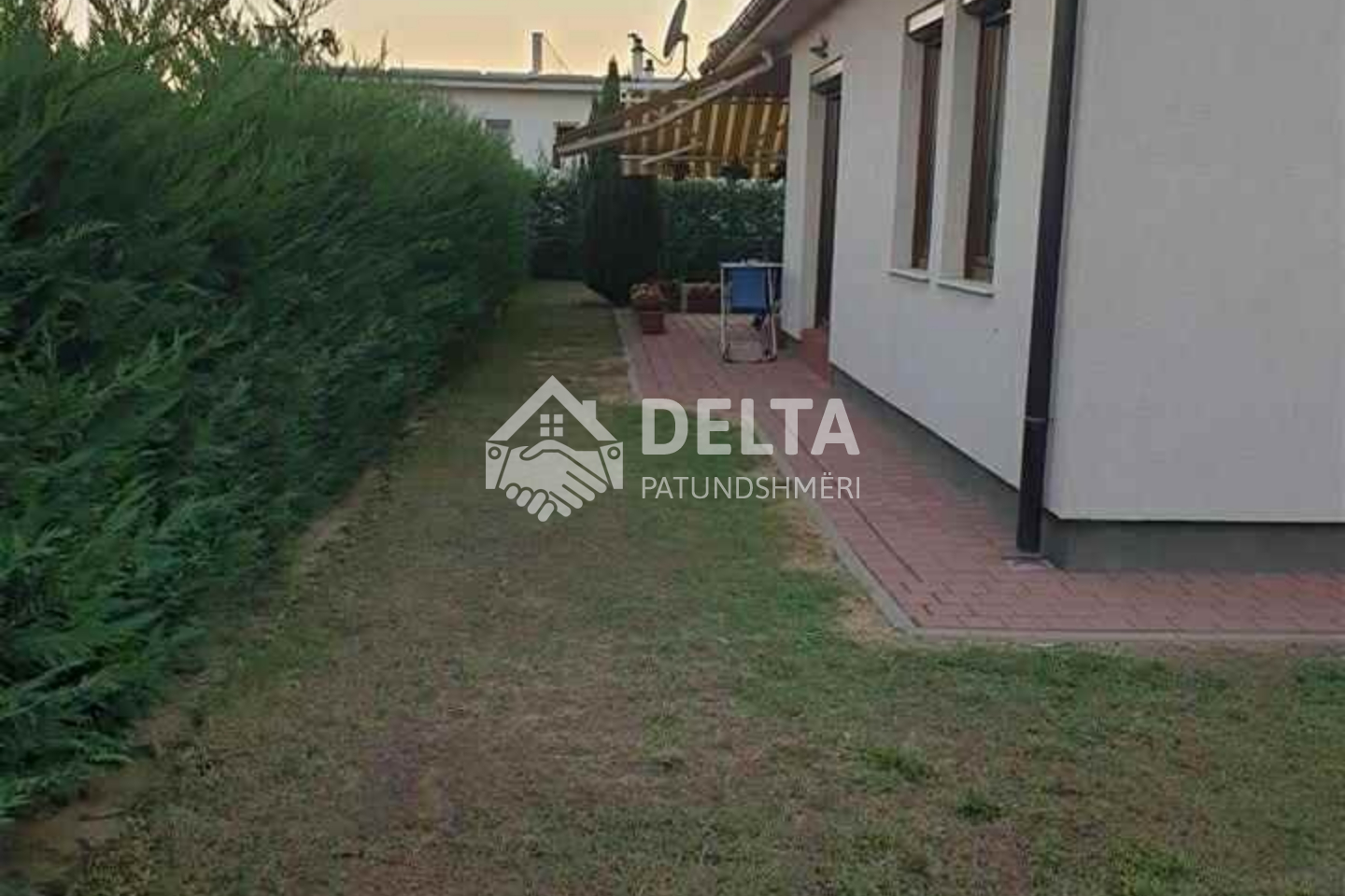 House for sale in Veternik