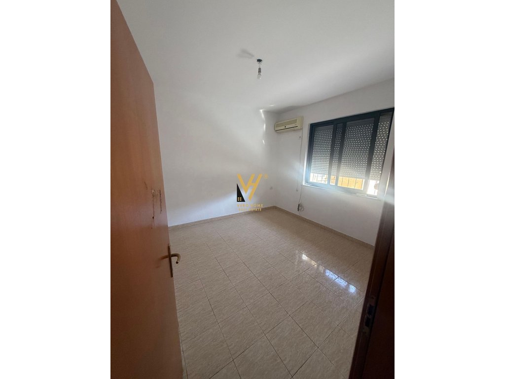 Vila de dois pisos à venda na rua qazim vathi, 200 metros quadrados (4)
