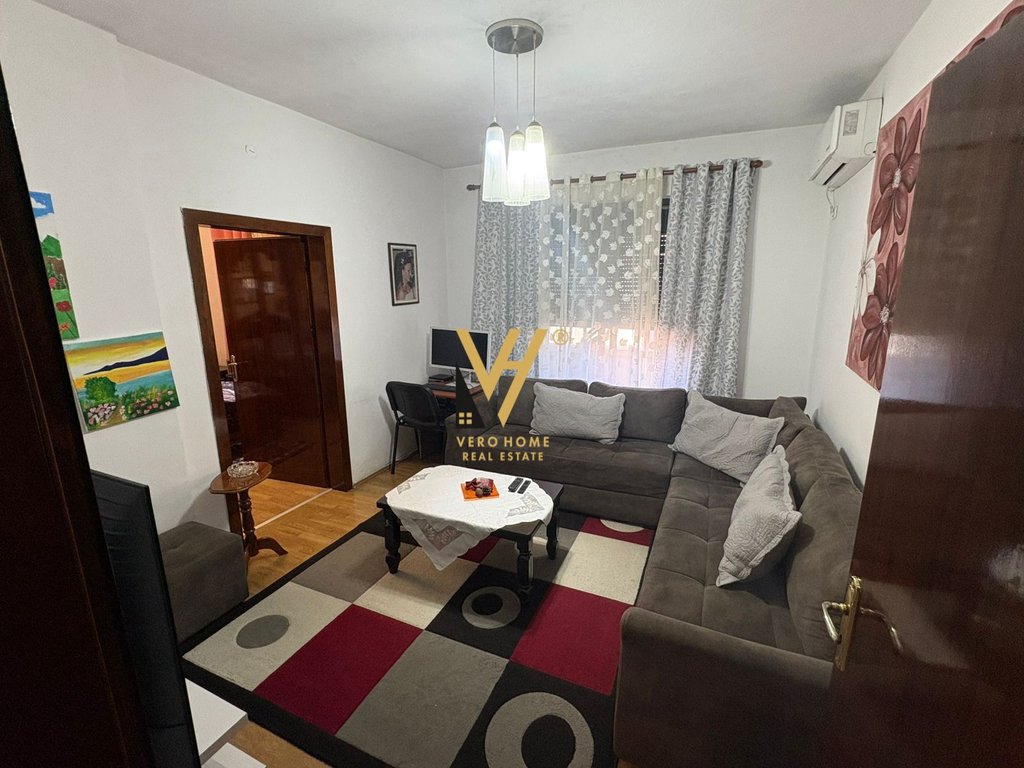 Vila de dois pisos à venda na rua qazim vathi, 200 metros quadrados (5)