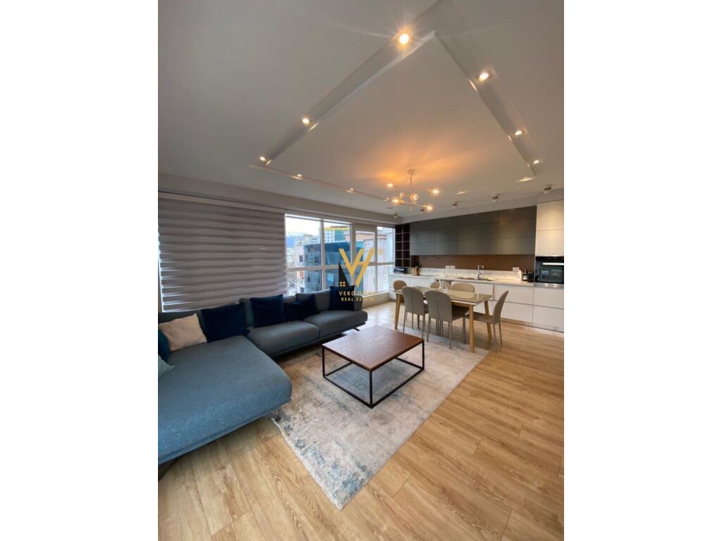 Apartamento 2+1 en alquiler cerca de la estación de tren, 105 m²