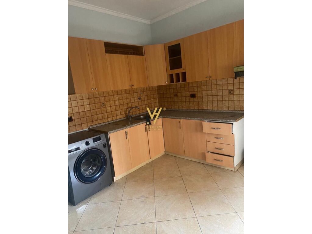 Villa tedesca in vendita - villa su tre piani 600 m² (2)