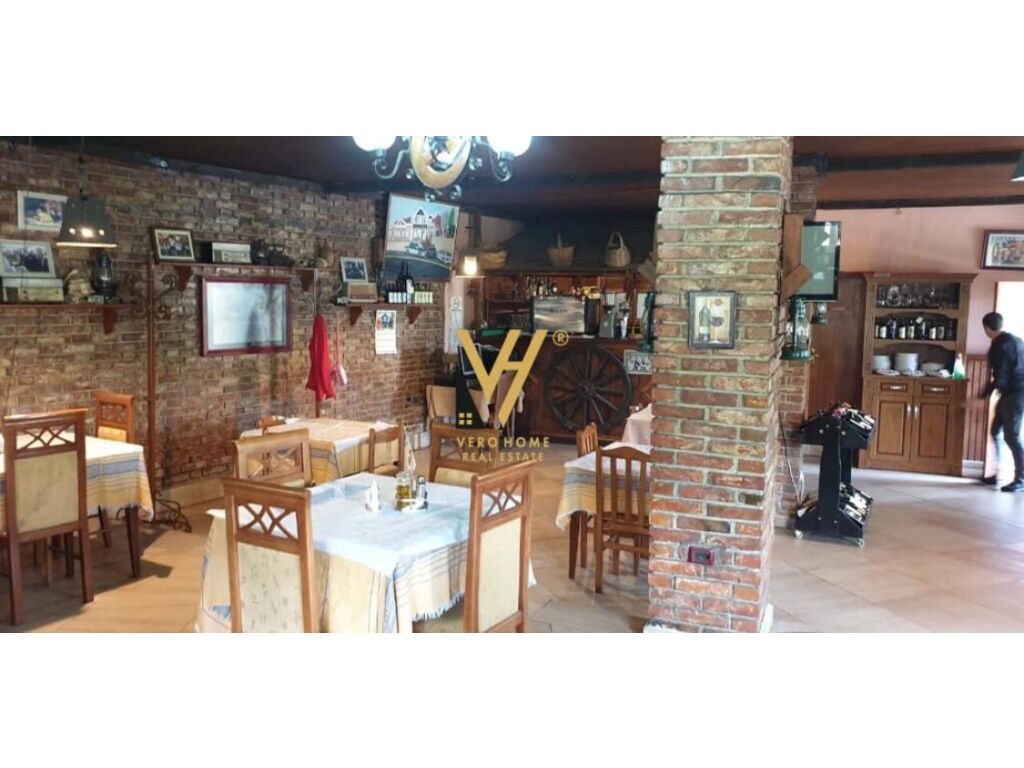 Bar-ristorante in vendita a berzhit, vicino alla strada principale, 3600 metri quadrati (2)