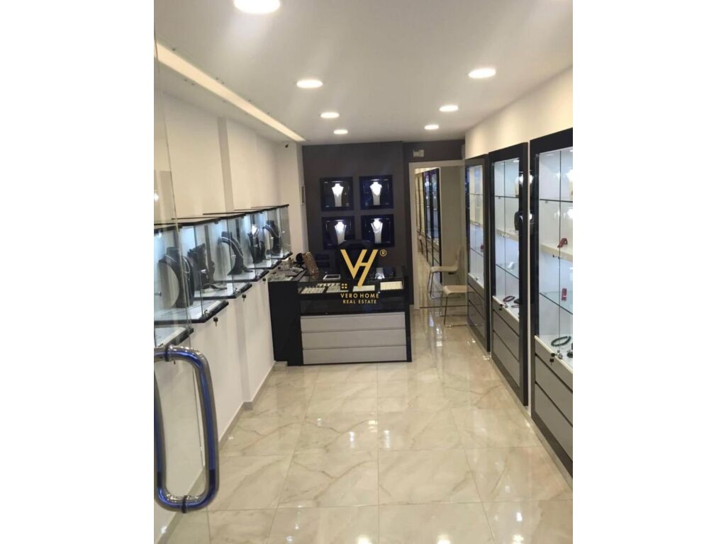 Shop for sale at shallvaret 38 m²