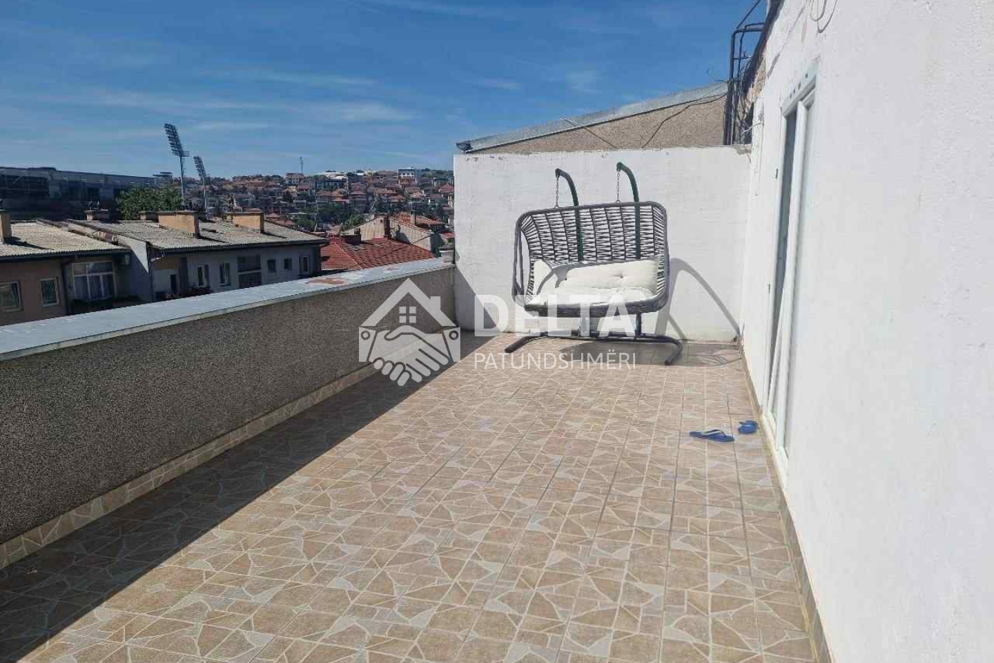 Banesë me qira në qendër (7)