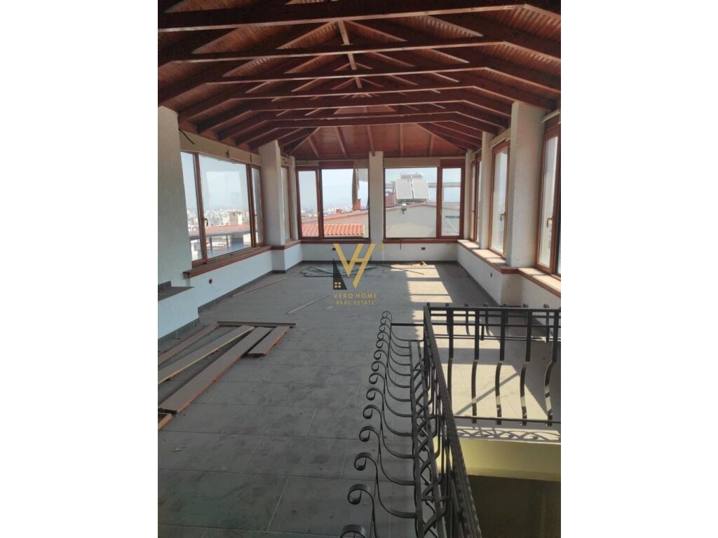 Wohnung zu verkaufen 4+1+2 in kodra e diellit 268 quadratmeter