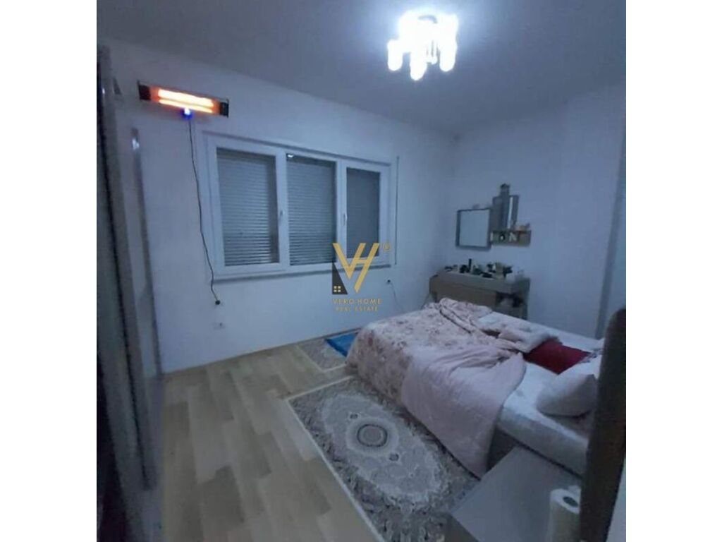 Shitet apartament 4+1+2 te te liqeni artificial 172 metra katror
