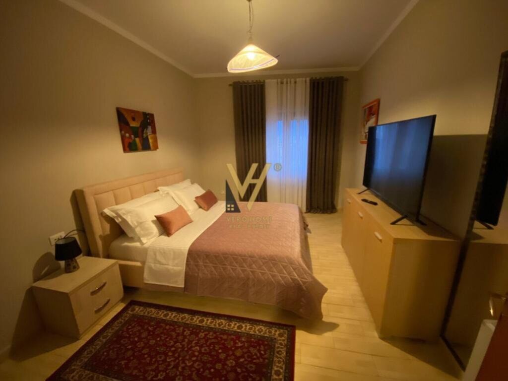 Appartement à vendre 3+1+2 rue des barricades 164 mètres carrés
