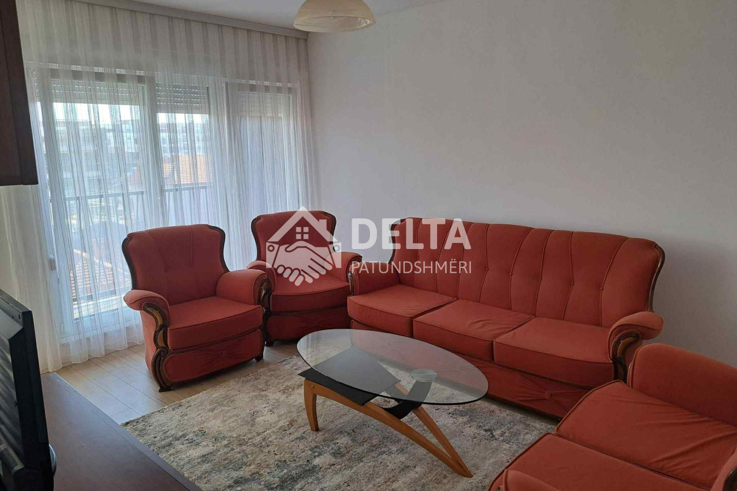Banesë me qira në lagjen e muhaxherëve