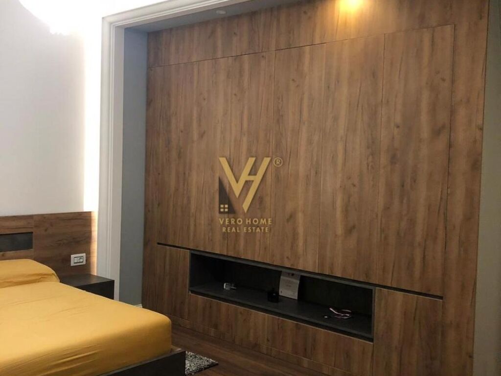 Villa in vendita 318 m² a kamez (2)