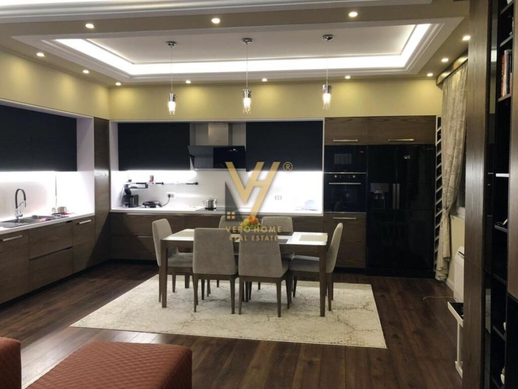 Villa in vendita 318 m² a kamez (5)