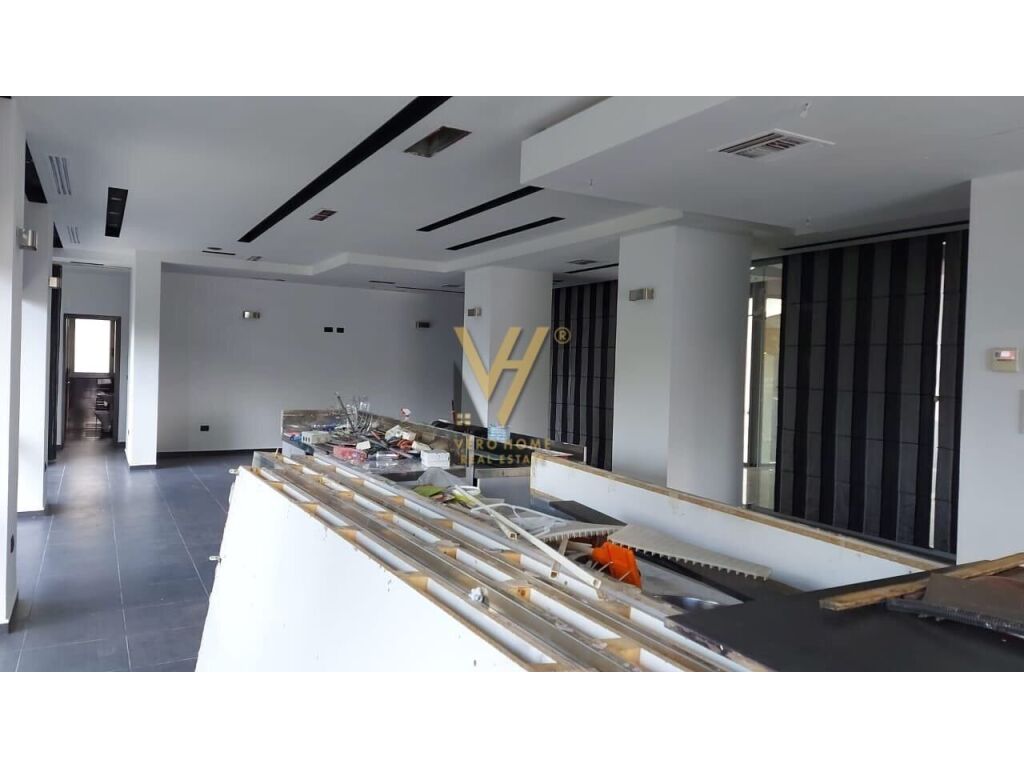 Locale commerciale in vendita 163 m² nel complesso halili a selvia (2)