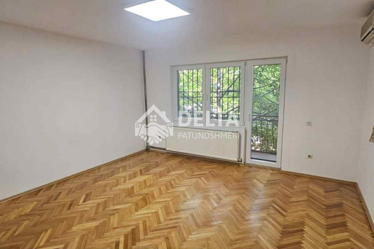 Shtëpi me qira në Pejton (2)