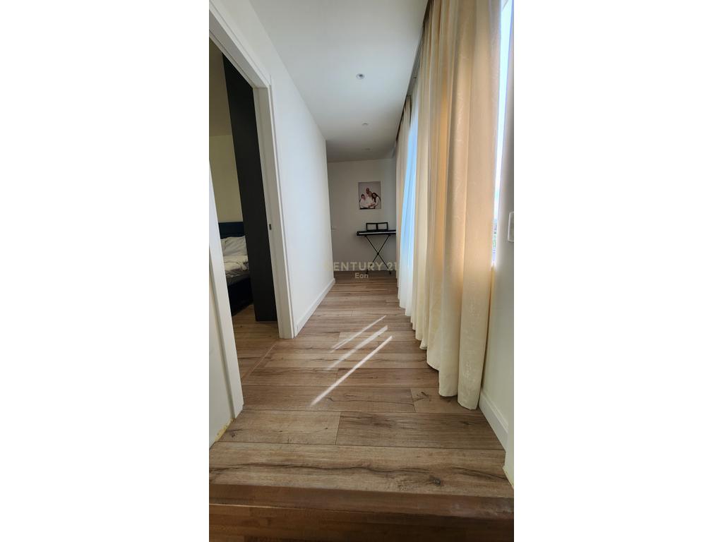 Villas de 2 andares à venda na praia de durres!