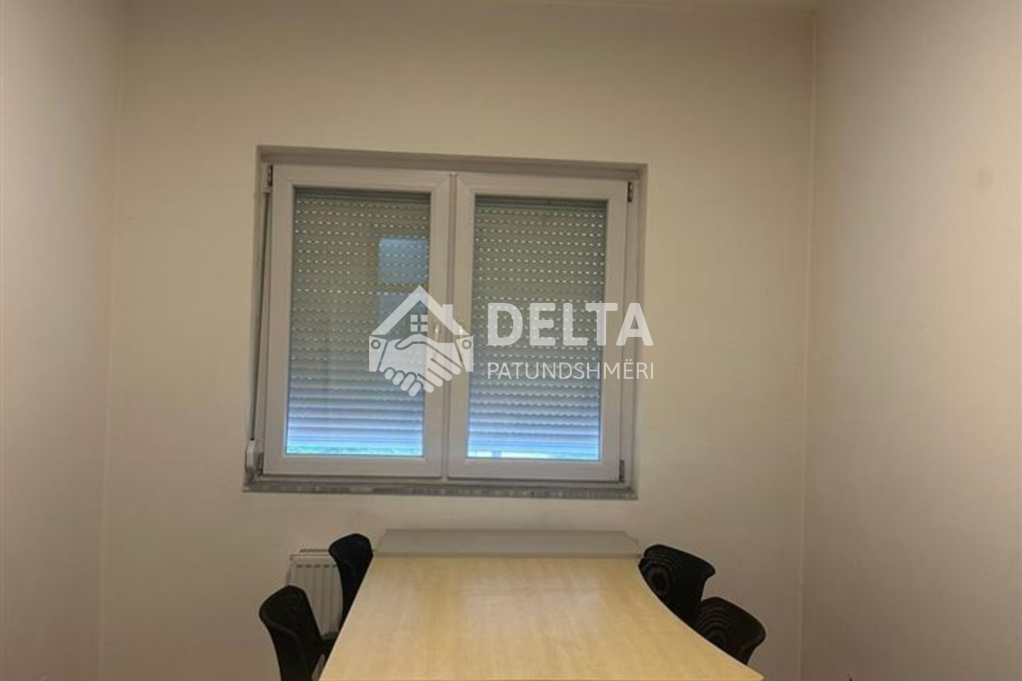 Büro zur miete in Tophane (2)