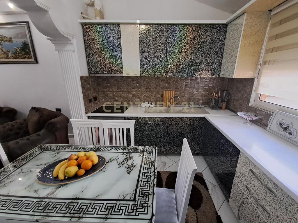 Appartement 3+1+2 à vendre à sarreq, Shkodër - 190m²