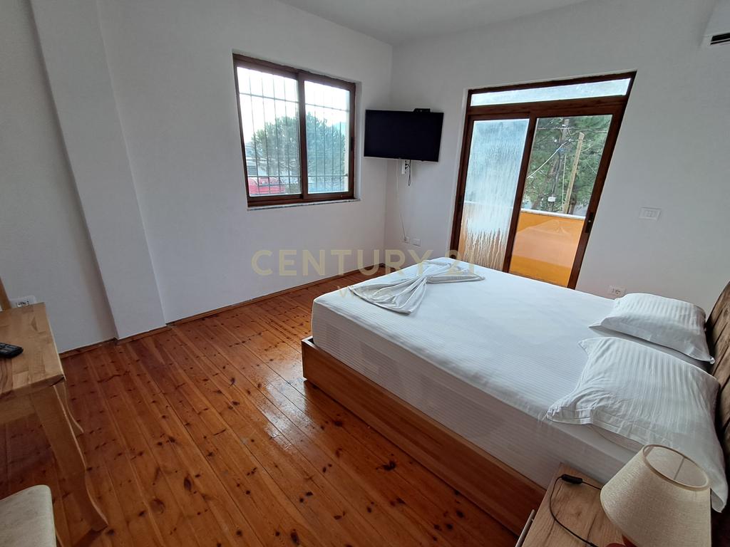 Appartement 3+1+2 à vendre à sarreq, Shkodër - 190m²