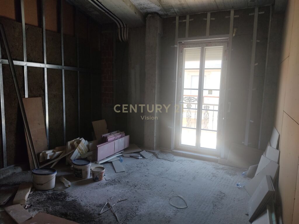 Appartement 3+1+2 à vendre à sarreq, Shkodër - 190m²