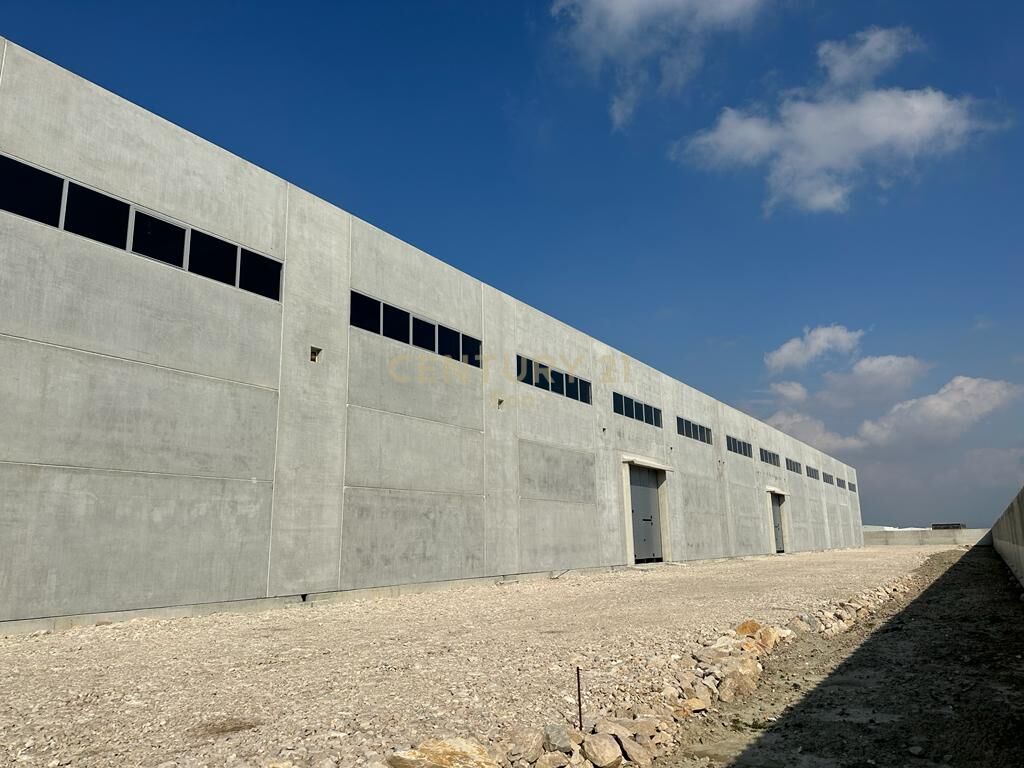 Magazzino in affitto in ospedale, durres! (5)