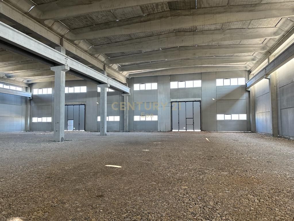 Magazzino in affitto in ospedale, durres! (8)