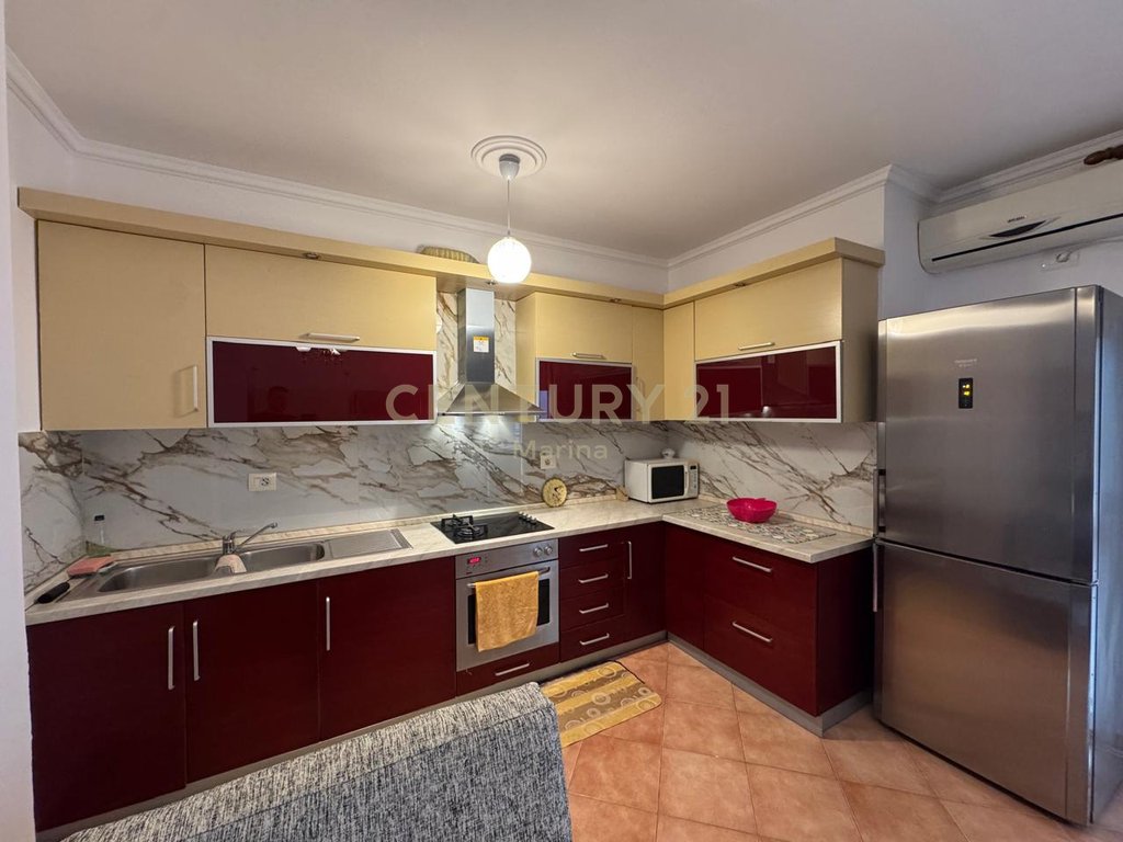 Appartement 2+1 avec vue latérale sur la mer à det