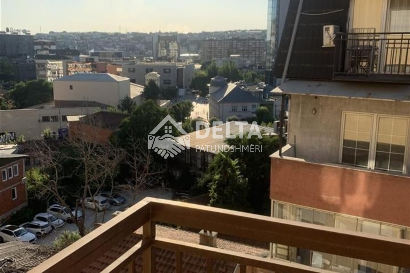 Banesë me qira në qendër (4)