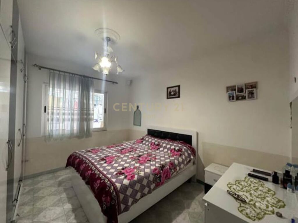 Appartamento in vendita 3+1 vicino alla scuola qemal mici, durres! (4)