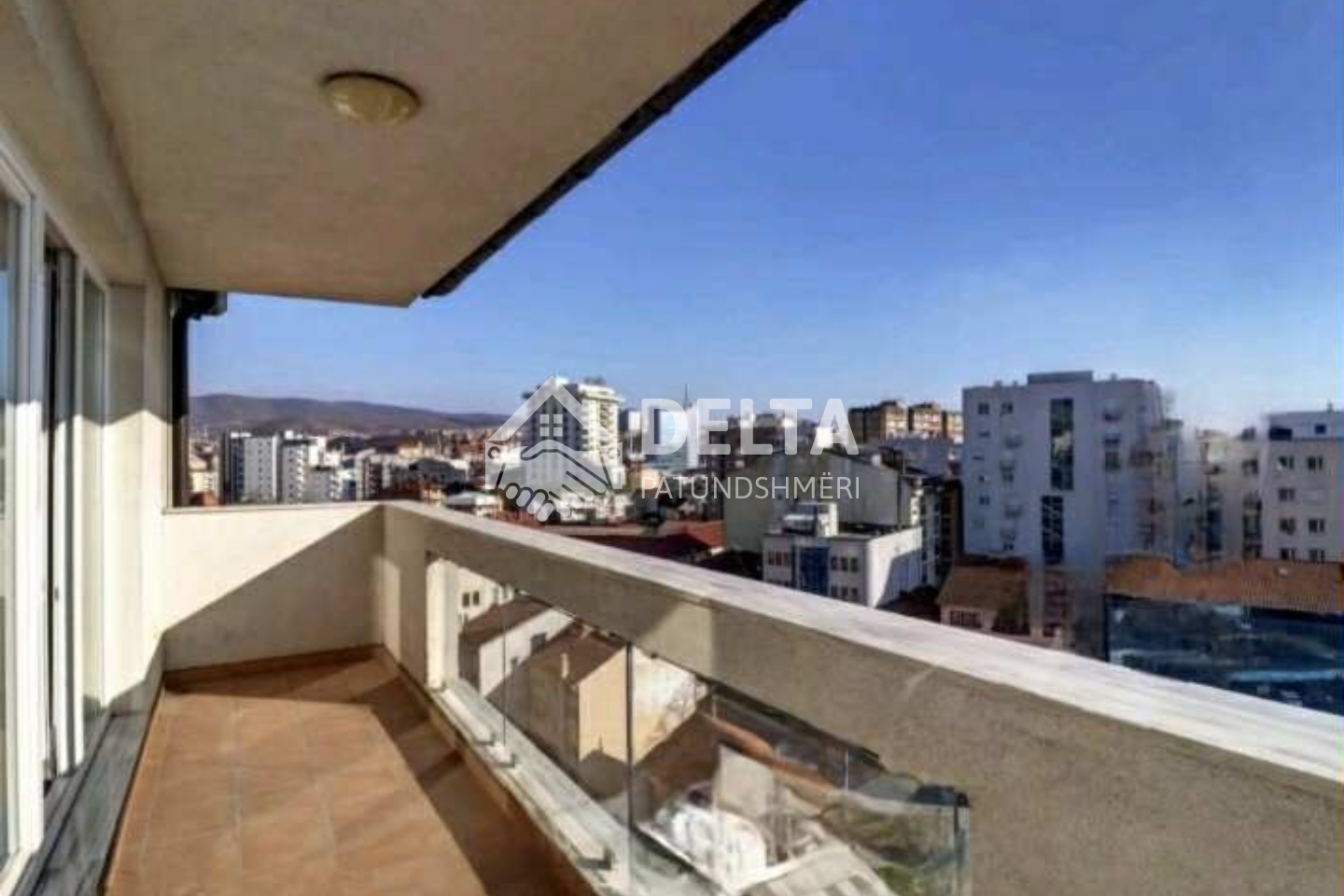 Escritório/penthouse para alugar em Tophane (7)