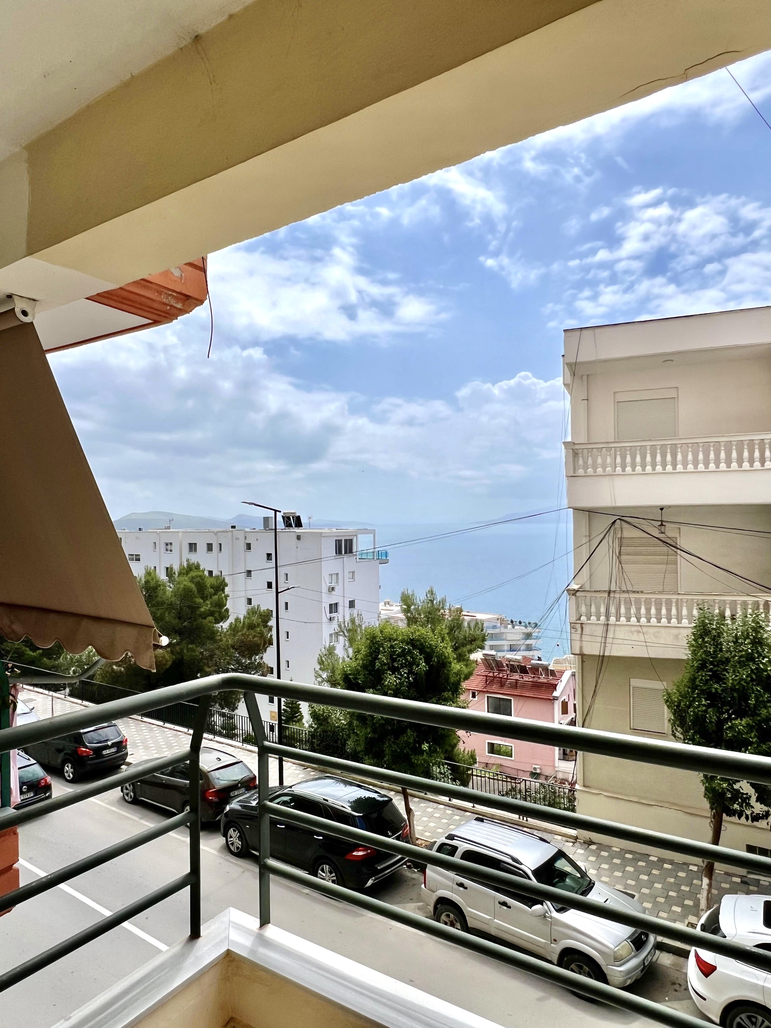 Apartamento ensolarado à venda em Saranda