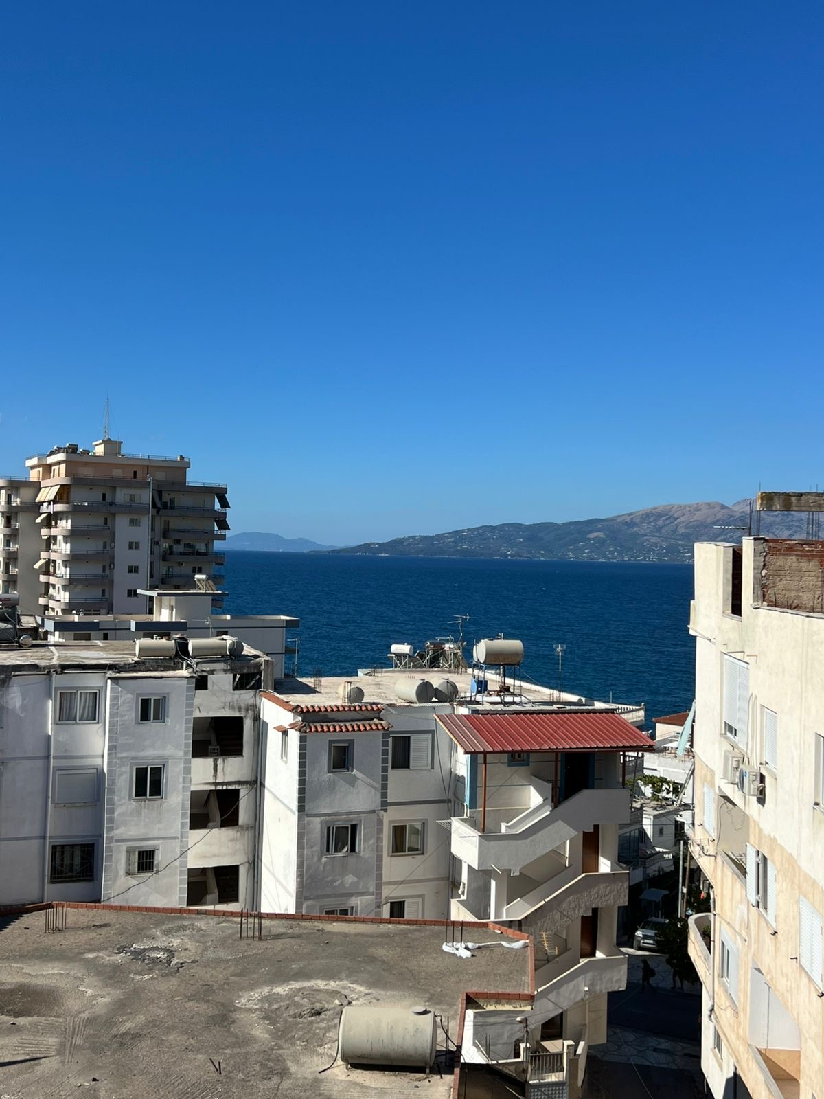 Serenità illuminata dal sole (8)