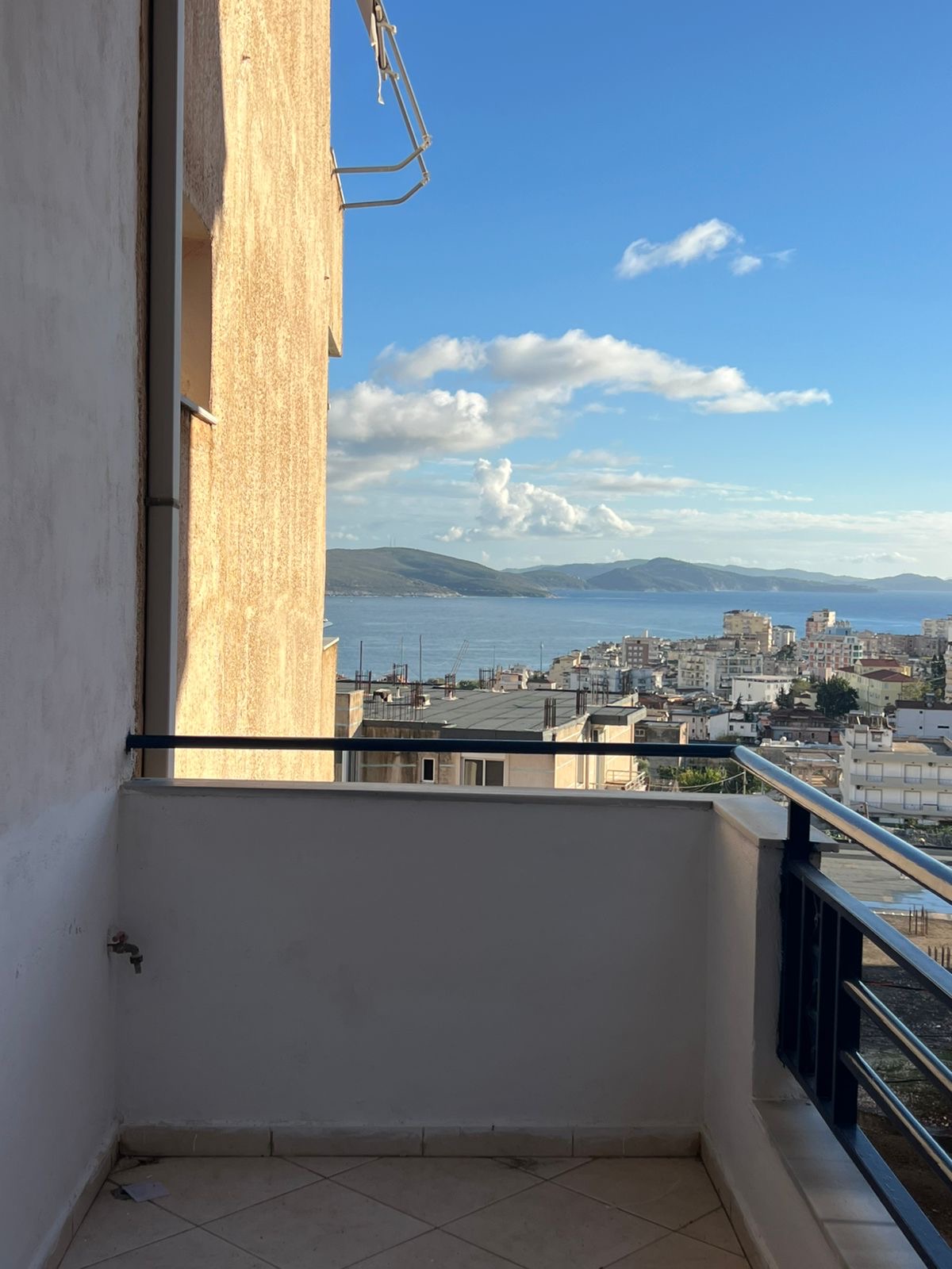 Sea vista (2)