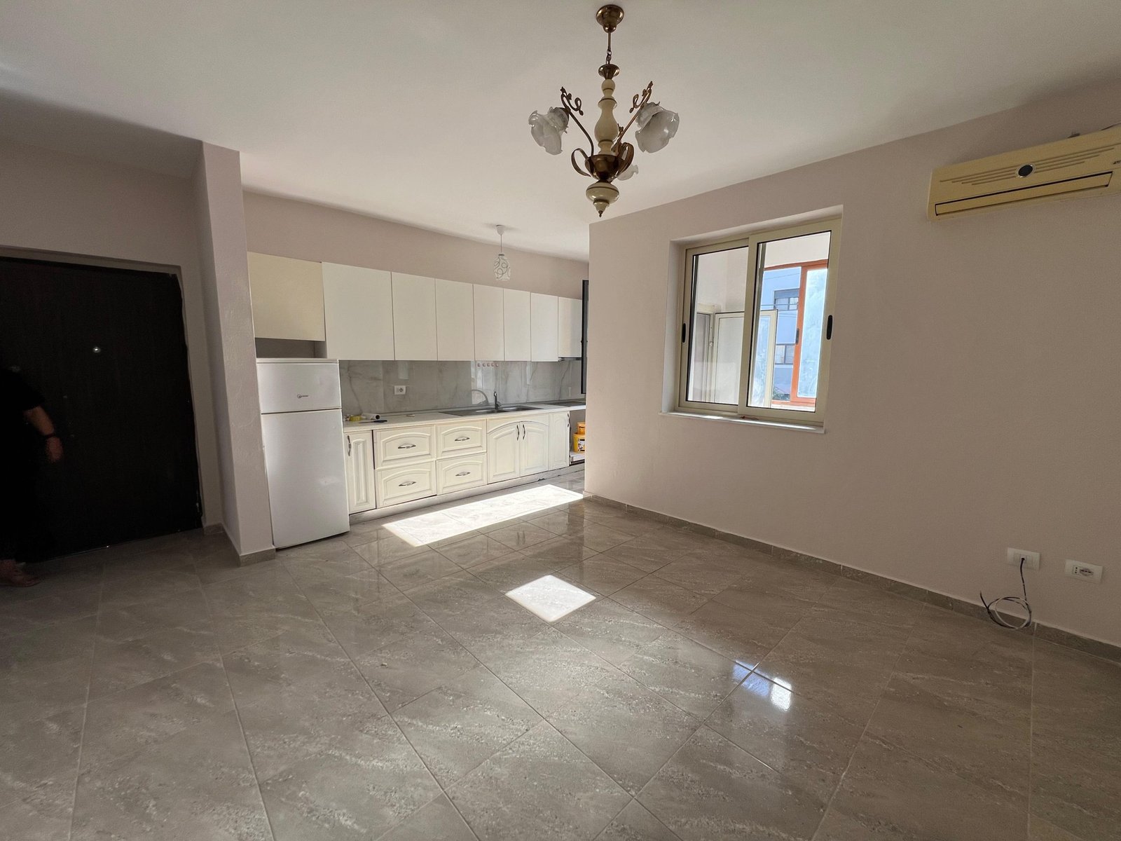 Apartamento à venda 1+1 perto de vala park