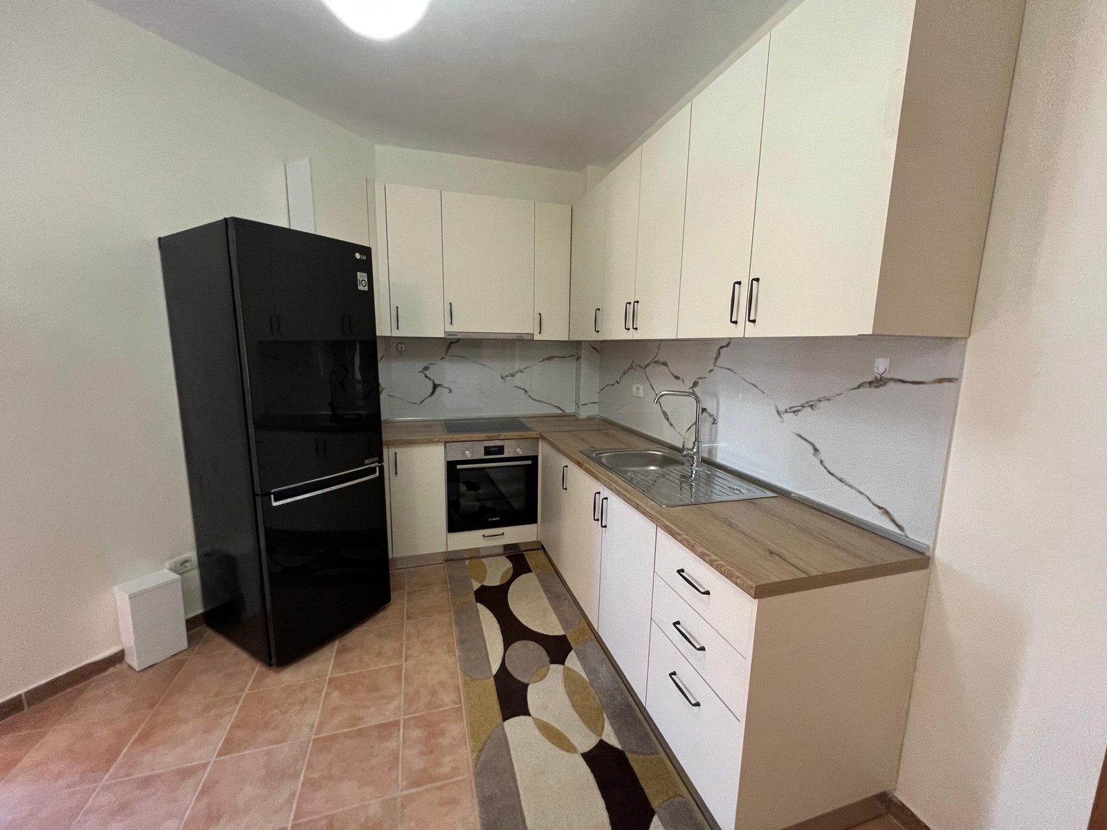 Zur miete wohnung 1+1 im 3. Stock in plazh, Durrës (2)