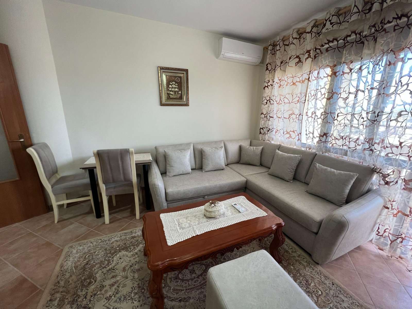 Zur miete wohnung 1+1 im 3. Stock in plazh, Durrës (3)